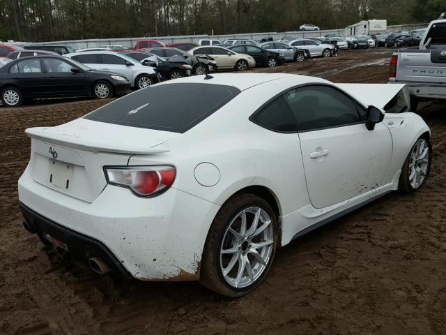 JF1ZNAA10E9700809 - 2014 TOYOTA SCION FR-S WHITE photo 4