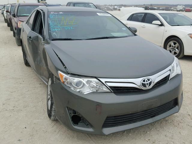 4T4BF1FK1ER415674 - 2014 TOYOTA CAMRY L GREEN photo 1