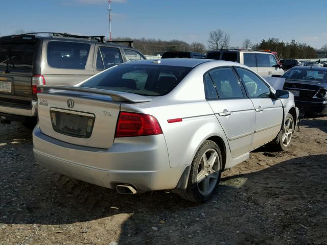 19UUA662X4A000731 - 2004 ACURA TL SILVER photo 4