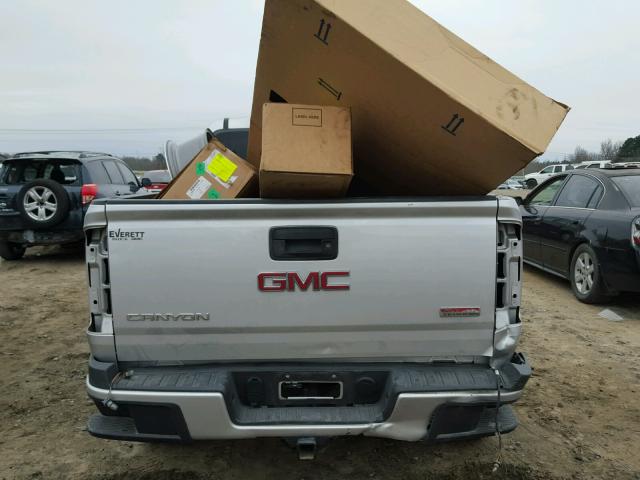 1GTG6CEN4H1195738 - 2017 GMC CANYON SLE SILVER photo 9