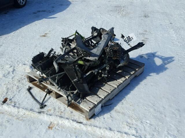 4UF17SNW3HT117776 - 2017 ARCTIC CAT SNOWMOBILE BURN photo 4