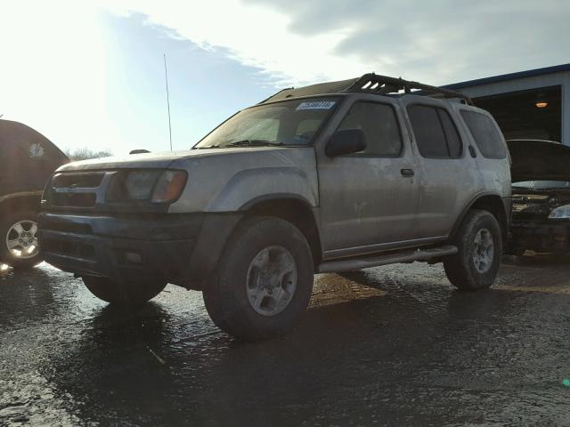 5N1ED28Y6YC518488 - 2000 NISSAN XTERRA XE SILVER photo 2