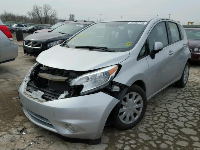 3N1CE2CP8EL385694 - 2014 NISSAN VERSA NOTE SILVER photo 2