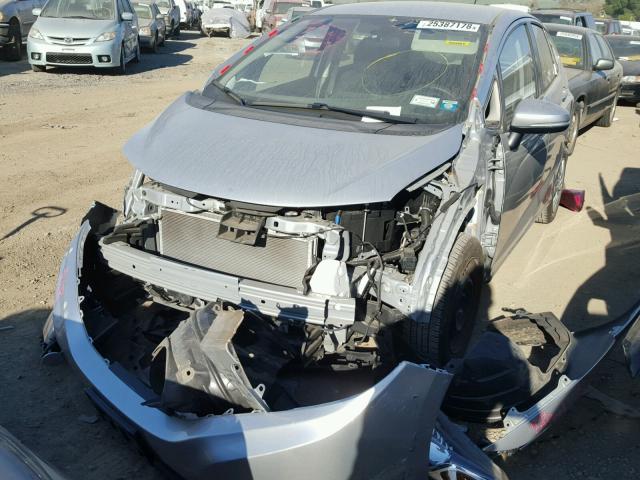 JHMGK5H50GX001381 - 2016 HONDA FIT LX SILVER photo 2