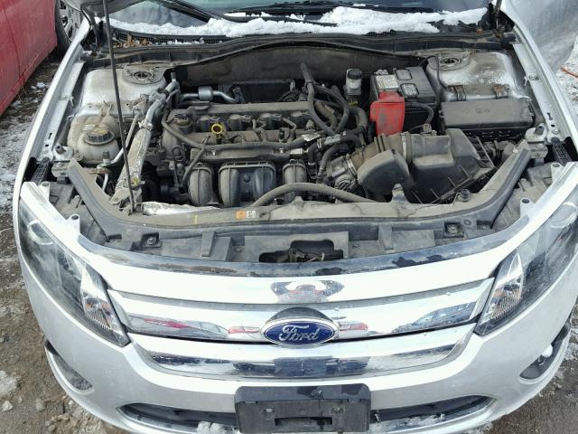 3FAHP0GA6CR104452 - 2012 FORD FUSION S SILVER photo 7