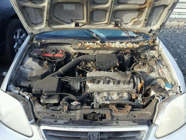 2HGEJ6345YH111401 - 2000 HONDA CIVIC DX SILVER photo 7