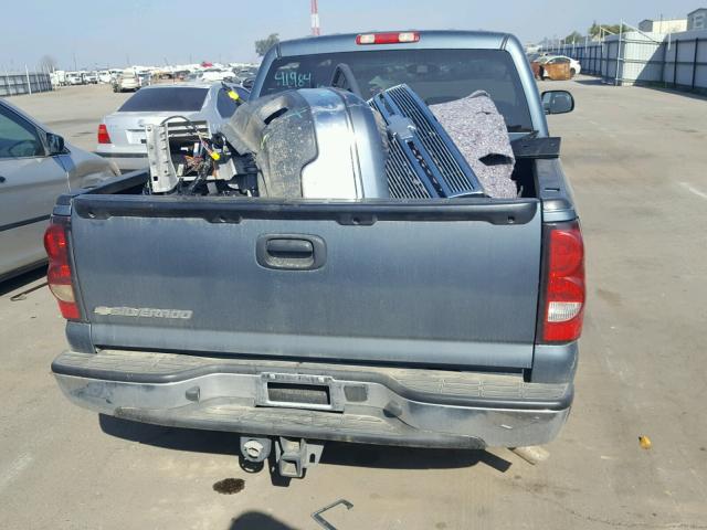 2GCEC13T261156739 - 2006 CHEVROLET SILVERADO BLUE photo 9