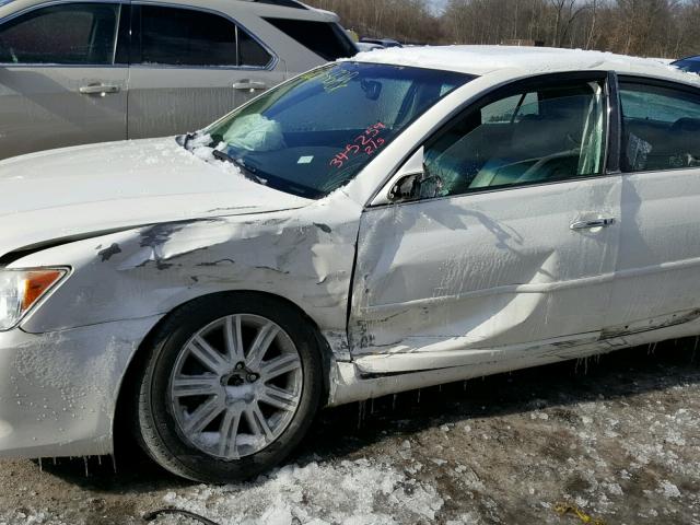 4T1BK36BX8U323498 - 2008 TOYOTA AVALON XL WHITE photo 9