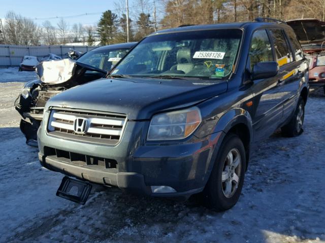 2HKYF185X6H514439 - 2006 HONDA PILOT EX BLUE photo 2