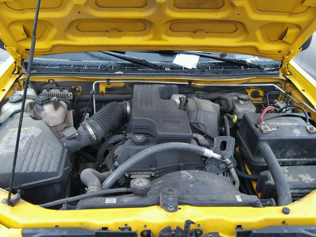 1GCCS198358103864 - 2005 CHEVROLET COLORADO YELLOW photo 7