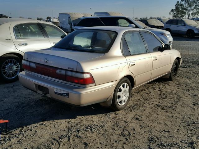 1NXBB02E8VZ648922 - 1997 TOYOTA COROLLA DX BEIGE photo 4