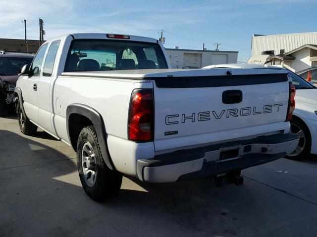 1GCEC19XX6Z235366 - 2006 CHEVROLET SILVERADO WHITE photo 3