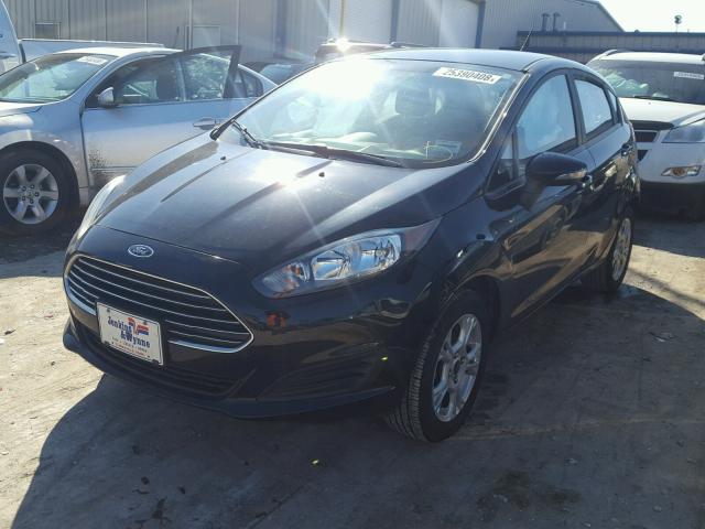 3FADP4EJ2GM146628 - 2016 FORD FIESTA SE BLACK photo 2