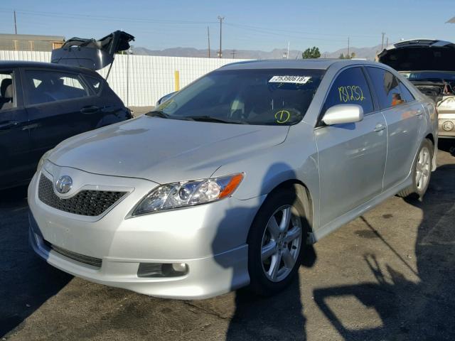 4T1BE46KX7U717160 - 2007 TOYOTA CAMRY NEW SILVER photo 2