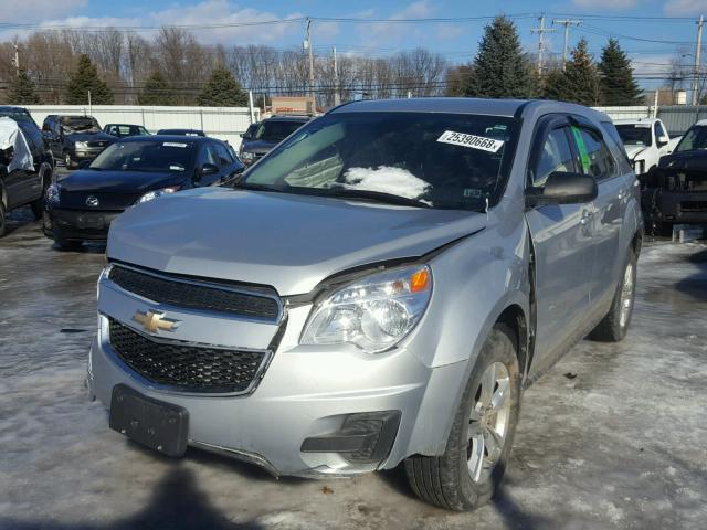 1GNFLEEK6FZ125847 - 2015 CHEVROLET EQUINOX LS SILVER photo 2