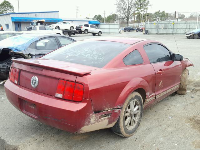 1ZVHT80N975329133 - 2007 FORD MUSTANG RED photo 4