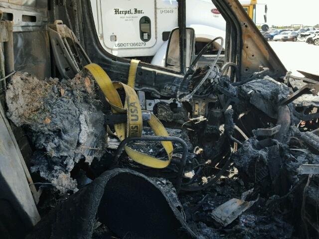 WDAPF4CC1A9451397 - 2010 MERCEDES-BENZ SPRINTER 3 BURN photo 5