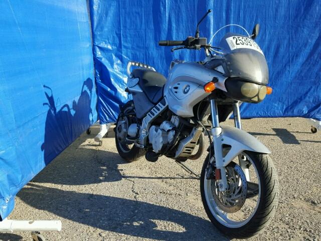 WB10184A23ZH15537 - 2003 BMW F650 CS SILVER photo 1