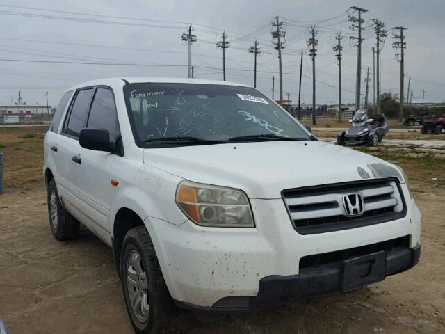 5FNYF28187B018025 - 2007 HONDA PILOT LX WHITE photo 1