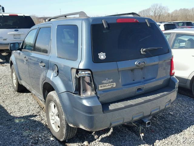 1FMCU0D75AKC03590 - 2010 FORD ESCAPE XLT BLUE photo 3