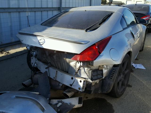 JN1AZ34D33T102570 - 2003 NISSAN 350Z COUPE SILVER photo 4