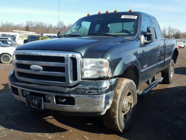 1FTWX31P46EA75296 - 2006 FORD F350 SRW S GRAY photo 2