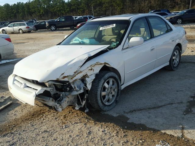 JHMCG56662C008198 - 2002 HONDA ACCORD EX WHITE photo 2