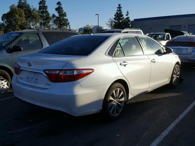 4T1BF1FKXGU550648 - 2016 TOYOTA CAMRY LE WHITE photo 4