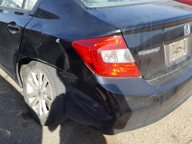 2HGFB2F8XCH321851 - 2012 HONDA CIVIC EX შავი ფოტო 9