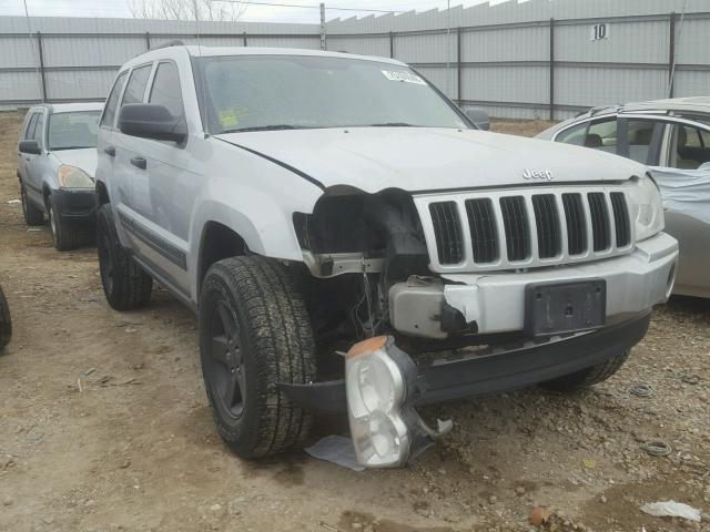 1J4GR48K76C330012 - 2006 JEEP GRAND CHER SILVER photo 1