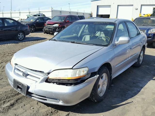 1HGCG16592A073349 - 2002 HONDA ACCORD EX SILVER photo 2