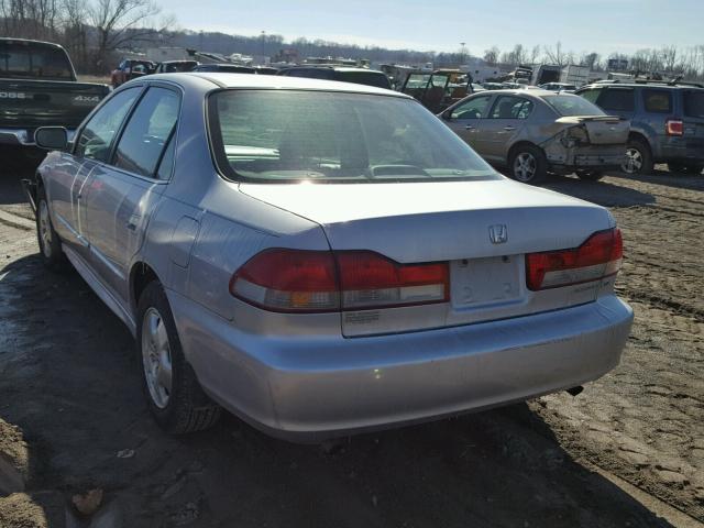 1HGCG16592A073349 - 2002 HONDA ACCORD EX SILVER photo 3