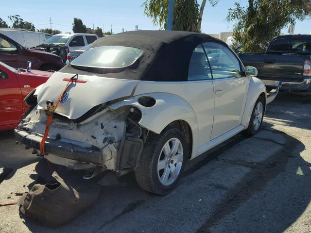 3VWRF31Y57M423205 - 2007 VOLKSWAGEN NEW BEETLE 米色 照片 4