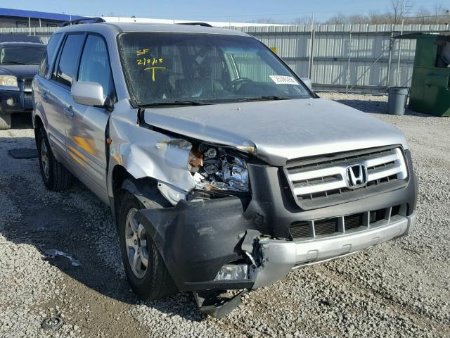 5FNYF18606B006147 - 2006 HONDA PILOT EX SILVER photo 1