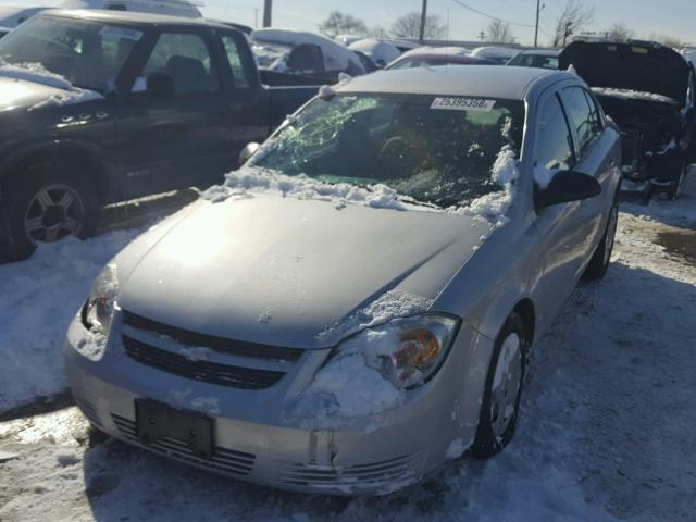 1G1AK55F077329879 - 2007 CHEVROLET COBALT LS SILVER photo 2