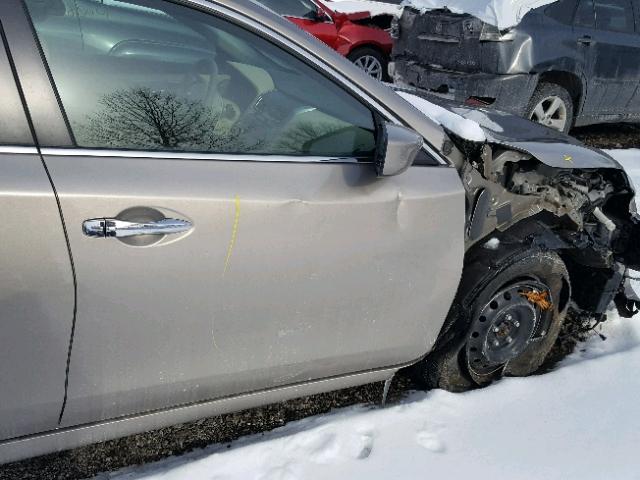 1N4AL3AP9FC448372 - 2015 NISSAN ALTIMA 2.5 BROWN photo 9