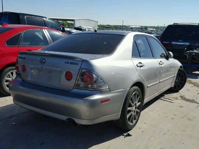 JTHBD192240091638 - 2004 LEXUS IS 300 SILVER photo 4