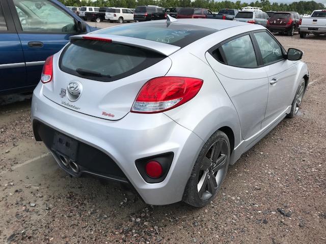 KMHTC6AE3EU198859 - 2014 HYUNDAI VELOSTER T SILVER photo 4