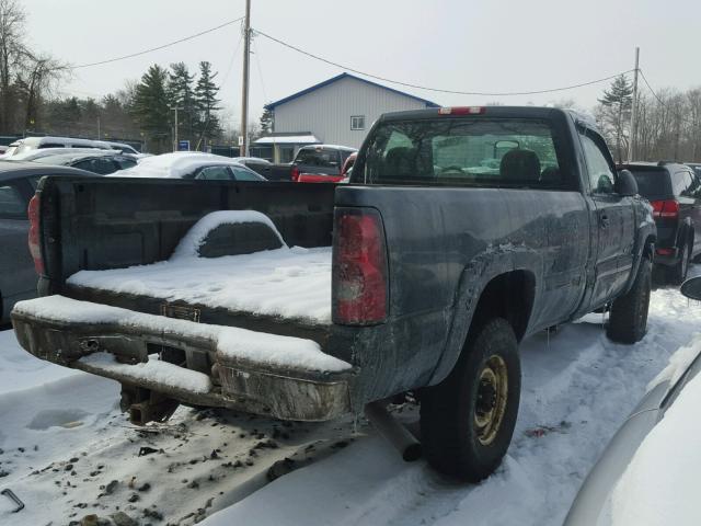 1GCHK24U64E147471 - 2004 CHEVROLET SILVERADO GREEN photo 4