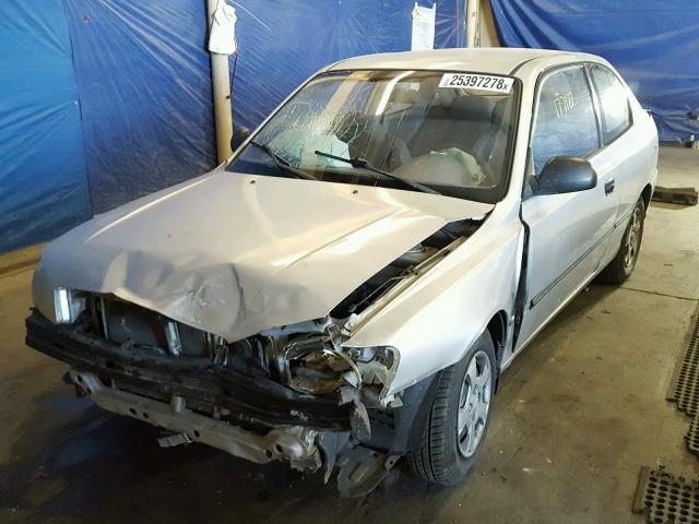 KMHCF35G72U228863 - 2002 HYUNDAI ACCENT L SILVER photo 2