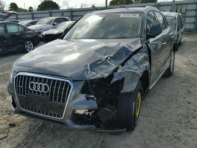 WA1C2AFP3HA075650 - 2017 AUDI Q5 PREMIUM GRAY photo 2