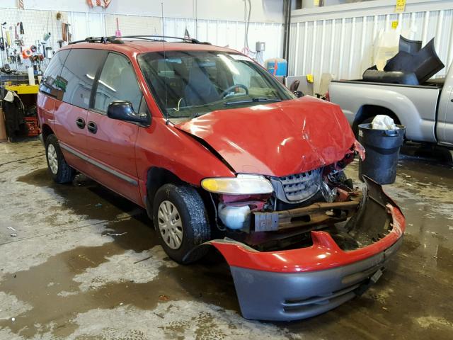 2P4FP25B3YR549751 - 2000 PLYMOUTH VOYAGER RED photo 1