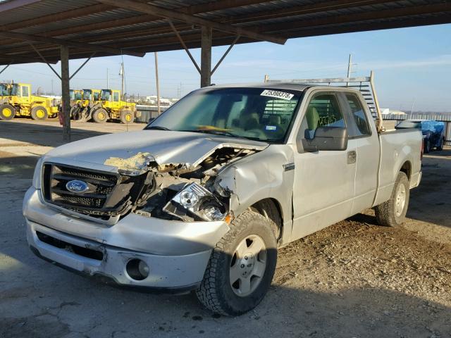 1FTRX12W67KD23509 - 2007 FORD F150 SILVER photo 2