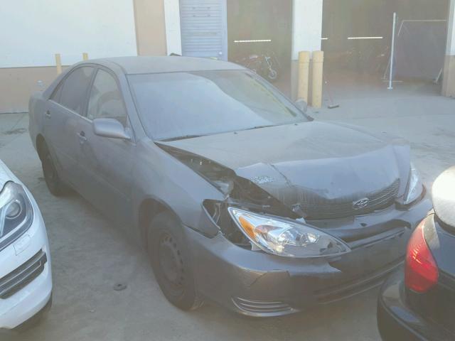 4T1BE32K94U902750 - 2004 TOYOTA CAMRY LE GREEN photo 1