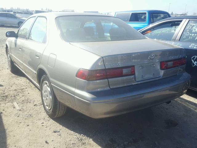 4T1BG22K2VU085739 - 1997 TOYOTA CAMRY CE TAN photo 3