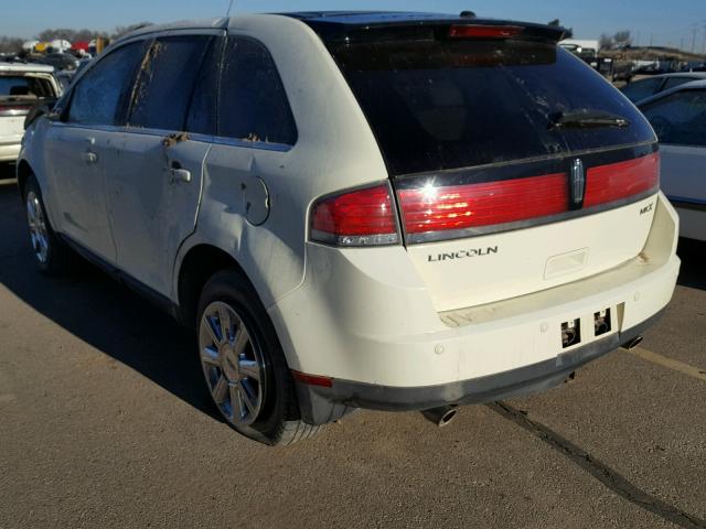 2LMDU68C27BJ10659 - 2007 LINCOLN MKX WHITE photo 3