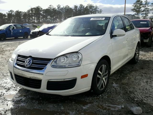 3VWST71K86M845738 - 2006 VOLKSWAGEN JETTA TDI WHITE photo 2