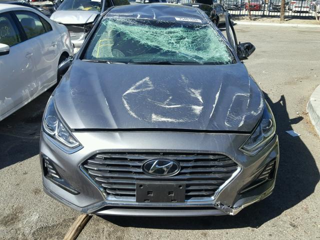 5NPE34AF0JH620973 - 2018 HYUNDAI SONATA SPO SILVER photo 9