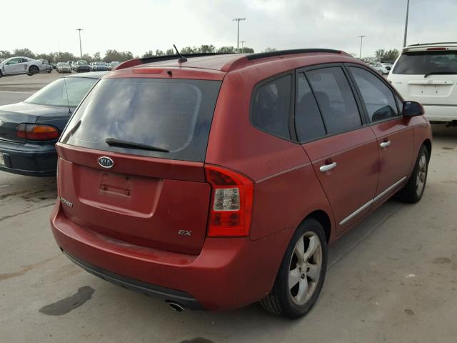 KNAFG525877024203 - 2007 KIA RONDO BASE RED photo 4