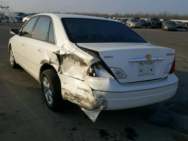 4T1BF28B0YU022718 - 2000 TOYOTA AVALON XL WHITE photo 3